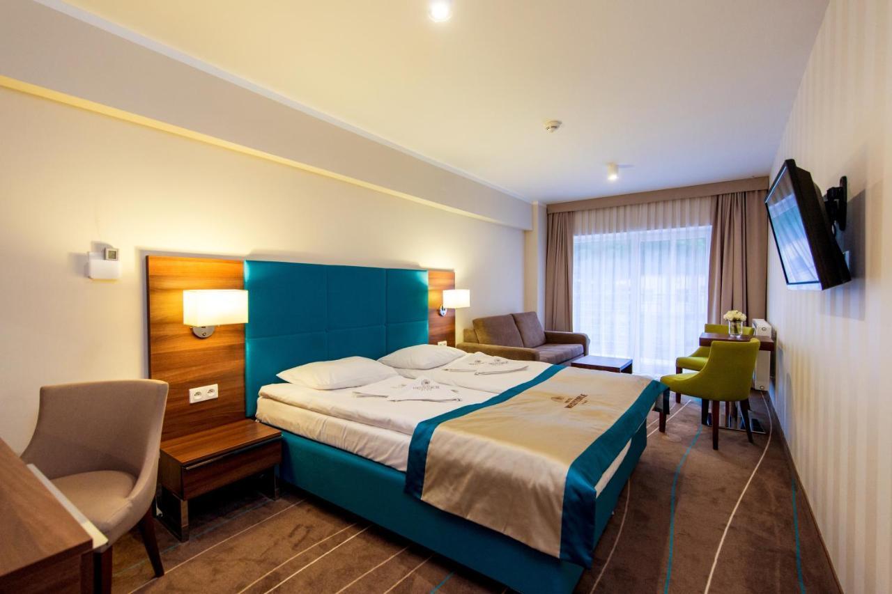 مينززدرويه Aparthotel Przy Plazy المظهر الخارجي الصورة