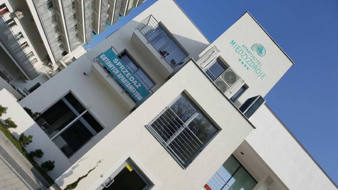 مينززدرويه Aparthotel Przy Plazy المظهر الخارجي الصورة